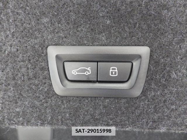 Bmw M4 2023-11 7823117-11