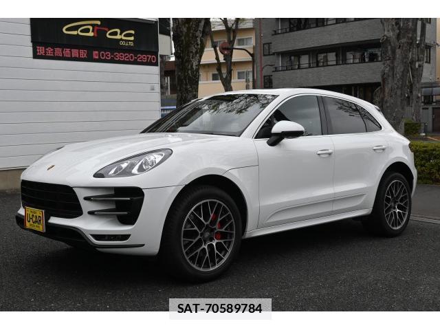 Porsche MACAN 2015-06 7812801-12