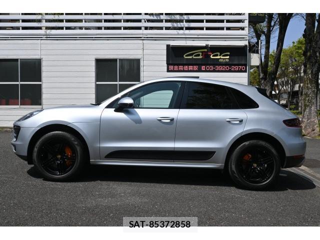 Porsche MACAN 2014-11 7812802-10