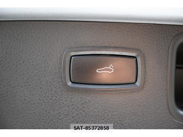 Porsche MACAN 2014-11 7812802-19