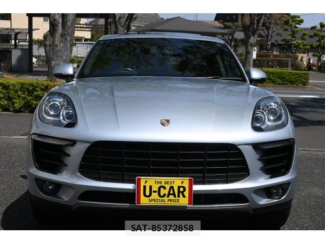 Porsche MACAN 2014-11 7812802-9