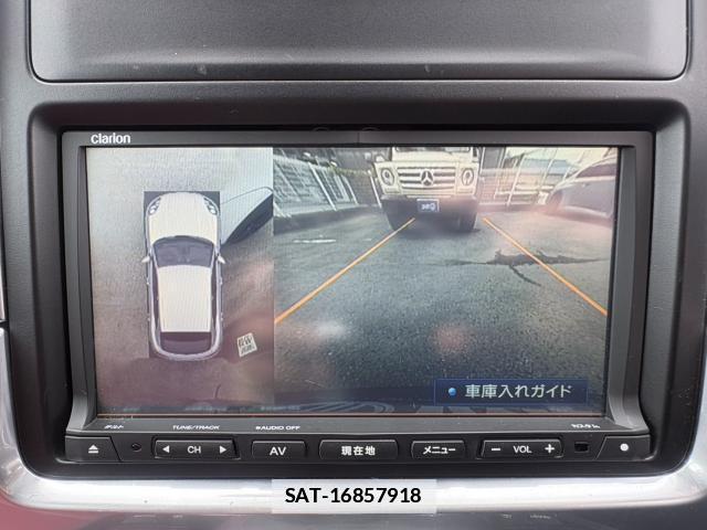 Porsche MACAN 2016-01 7815537-14