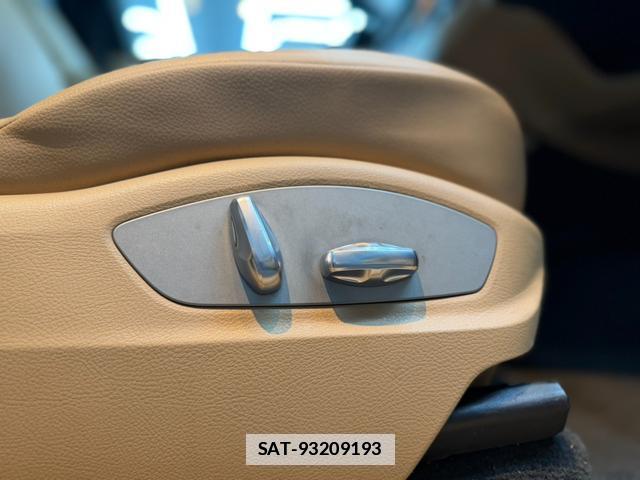 Porsche MACAN 2018-03 7816877-1