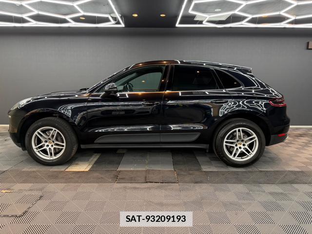 Porsche MACAN 2018-03 7816877-7
