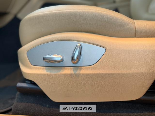 Porsche MACAN 2018-03 7816877-9
