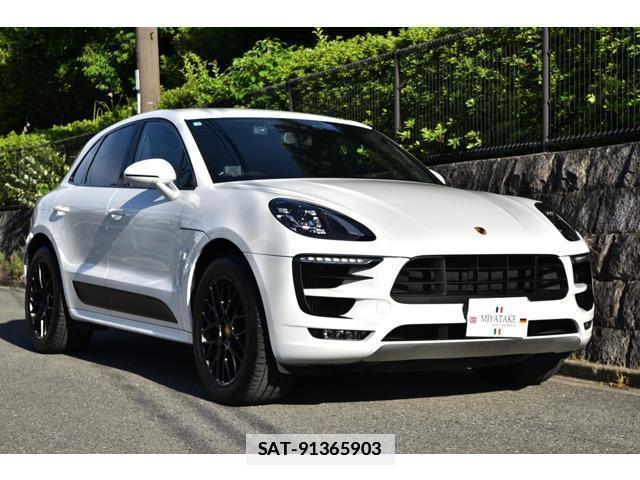 Porsche MACAN 2016-09 7819016-0