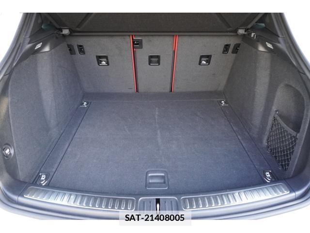 Porsche MACAN 2017-03 7820592-14