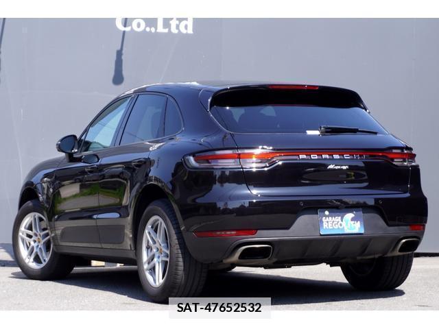 Porsche MACAN 2019-11 7820593-10