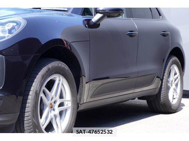 Porsche MACAN 2019-11 7820593-3