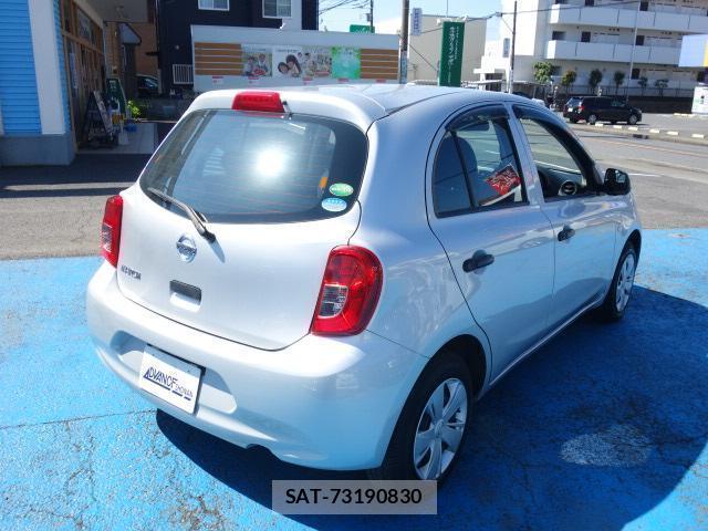 Nissan MARCH 2018-10 7813179-3