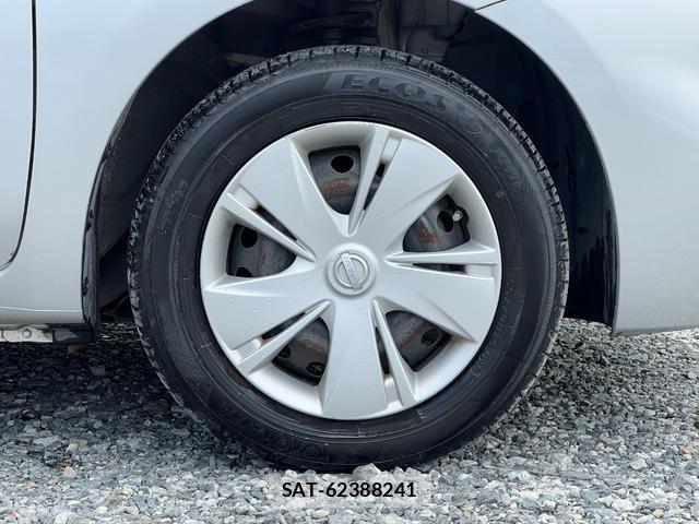 Nissan MARCH 2015-09 7813819-14