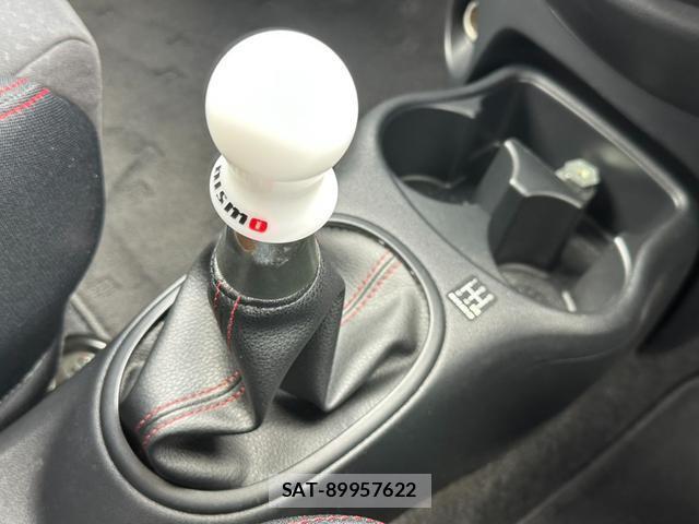 Nissan MARCH 2019-04 7819775-11