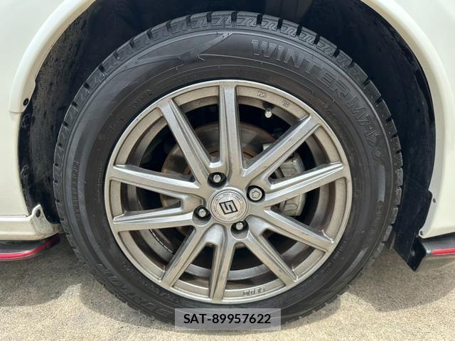 Nissan MARCH 2019-04 7819775-19