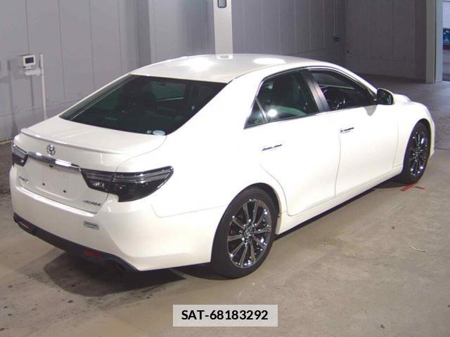Toyota MARK X 2017-01 7811785-1