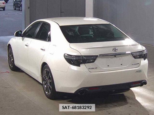 Toyota MARK X 2017-01 7811785-4