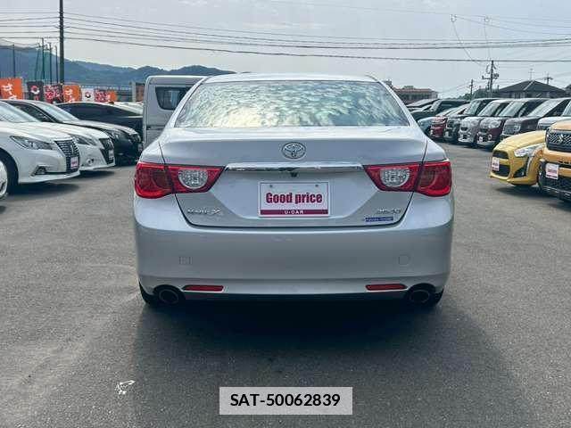 Toyota MARK X 2010-05 7812650-1