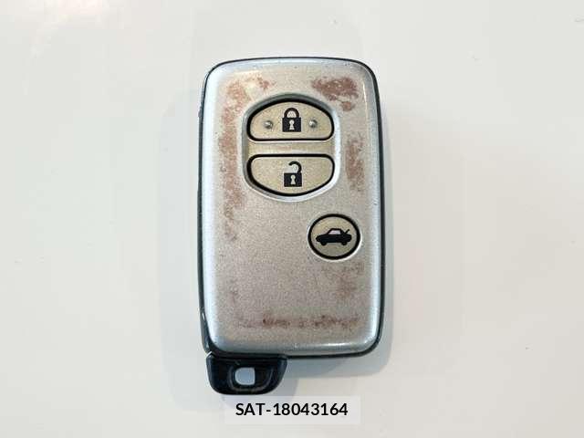 Toyota MARK X 2006-11 7813832-18
