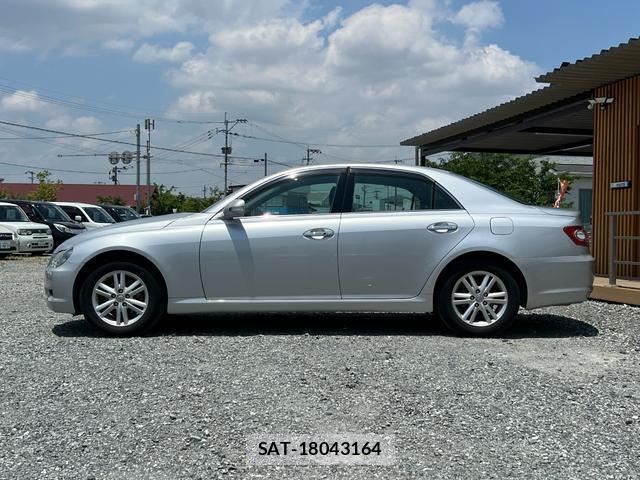 Toyota MARK X 2006-11 7813832-3