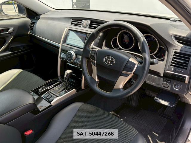Toyota MARK X 2014-11 7814839-18