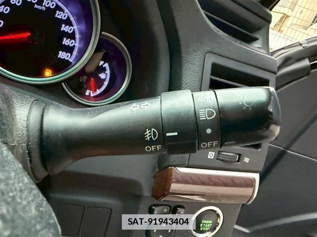Toyota MARK X 2013-03 7815420-8