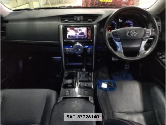Toyota MARK X 2017-11 7815847-2