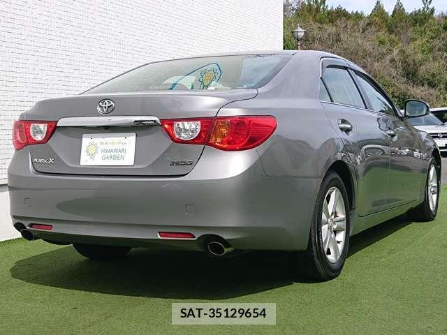 Toyota MARK X 2011-10 7819917-1