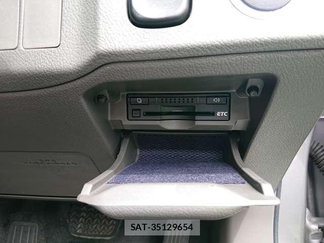 Toyota MARK X 2011-10 7819917-7