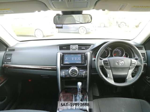Toyota MARK X 2017-03 7819967-4