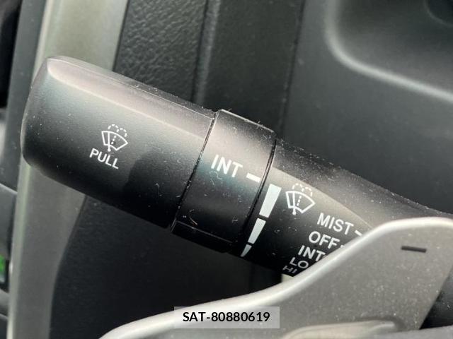 Toyota MARK X 2012-10 7822560-15