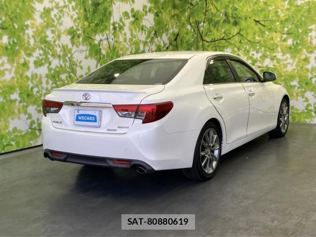 Toyota MARK X 2012-10 7822560-2