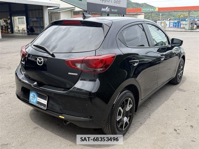 Mazda MAZDA2 2024-02 7814357-1