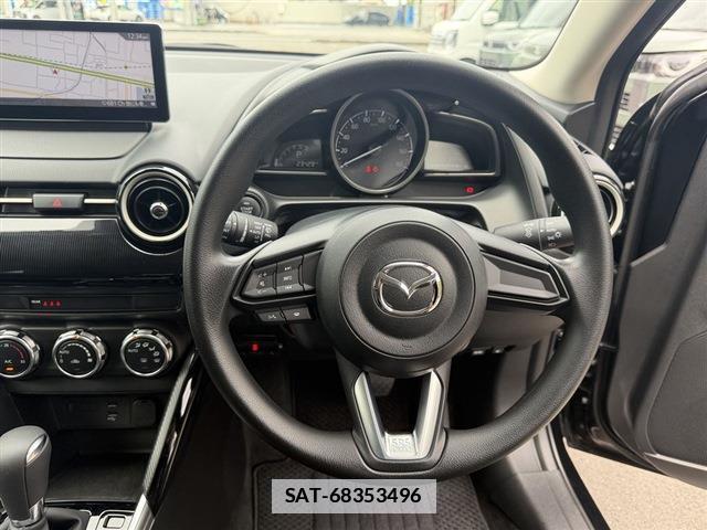 Mazda MAZDA2 2024-02 7814357-19