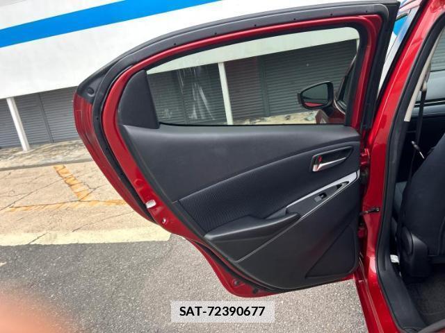 Mazda MAZDA2 2021-03 7818902-6