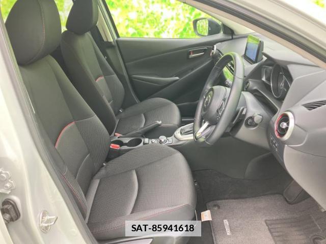 Mazda MAZDA2 2021-03 7821491-3