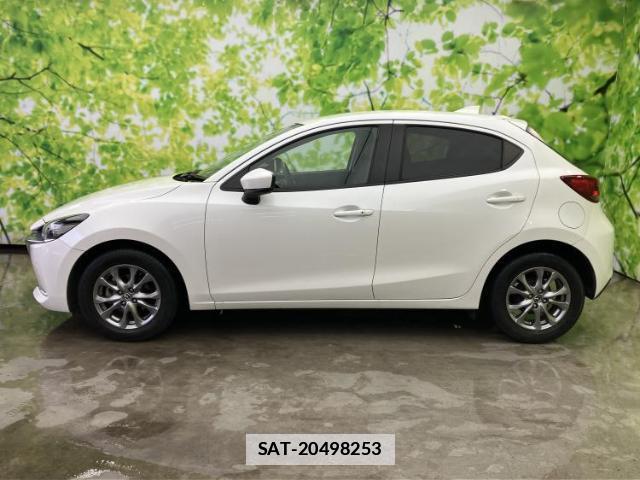 Mazda MAZDA2 2020-01 7821625-1