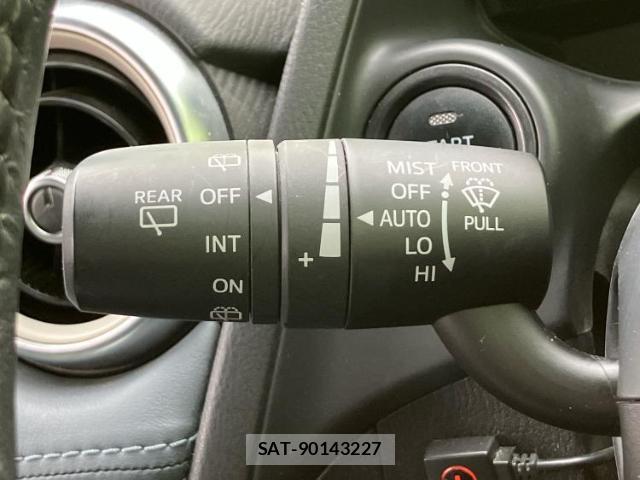 Mazda MAZDA2 2019-09 7821836-15