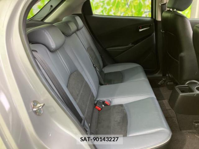 Mazda MAZDA2 2019-09 7821836-5