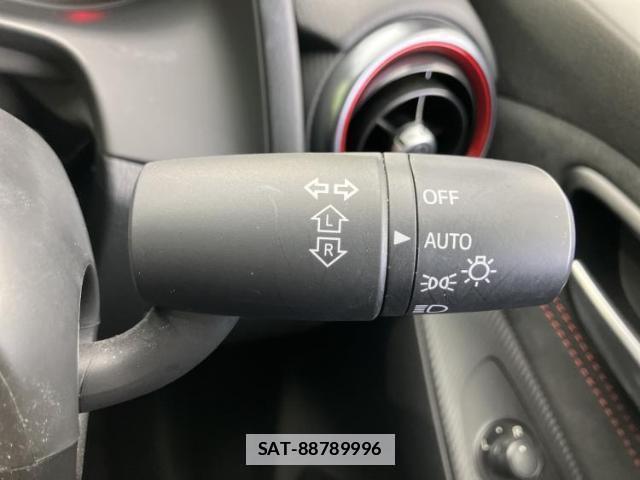 Mazda MAZDA2 2023-05 7822394-14