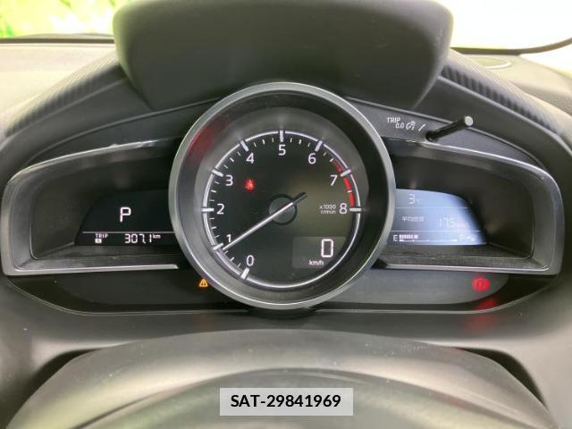 Mazda MAZDA2 2022-07 7822414-12