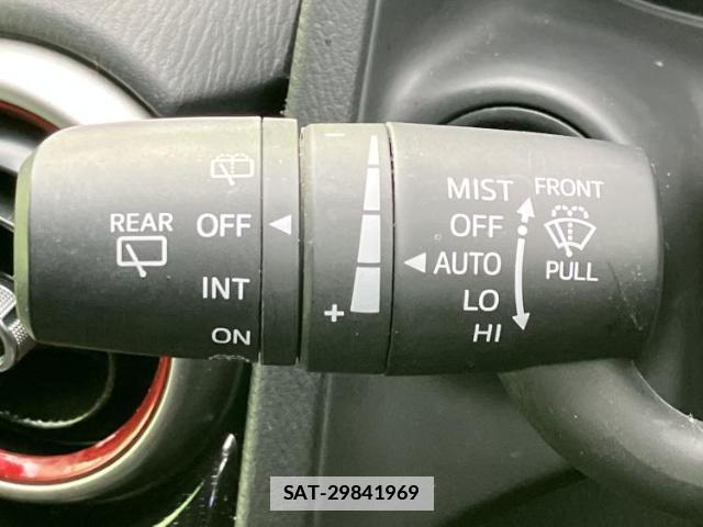 Mazda MAZDA2 2022-07 7822414-15