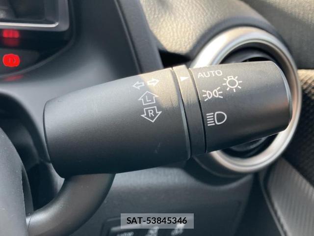 Mazda MAZDA2 2019-10 7822742-14