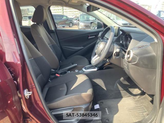 Mazda MAZDA2 2019-10 7822742-3
