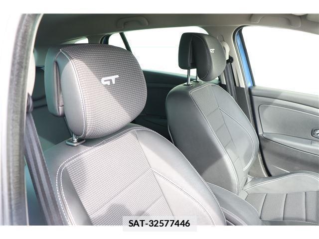 Renault MEGANE ESTATE 2015-02 7817160-12