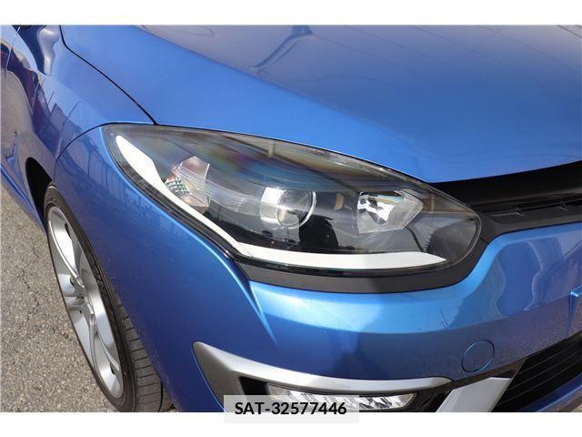 Renault MEGANE ESTATE 2015-02 7817160-15