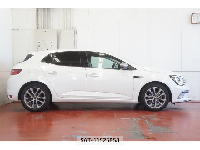 Renault MEGANE 2018-12 7813569-3