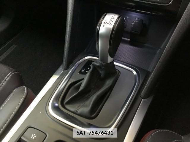 Renault MEGANE 2021-09 7817818-15