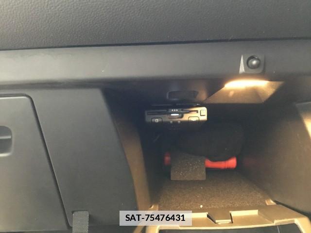 Renault MEGANE 2021-09 7817818-18