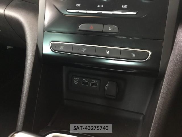 Renault MEGANE 2022-09 7817848-14