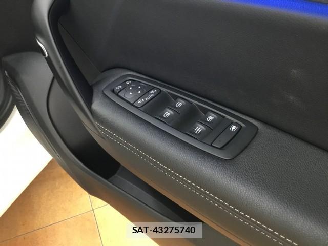 Renault MEGANE 2022-09 7817848-18