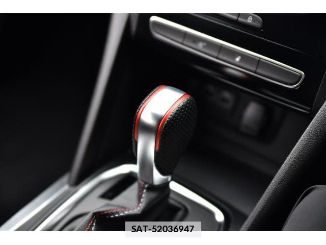 Renault MEGANE 2023-02 7819023-15